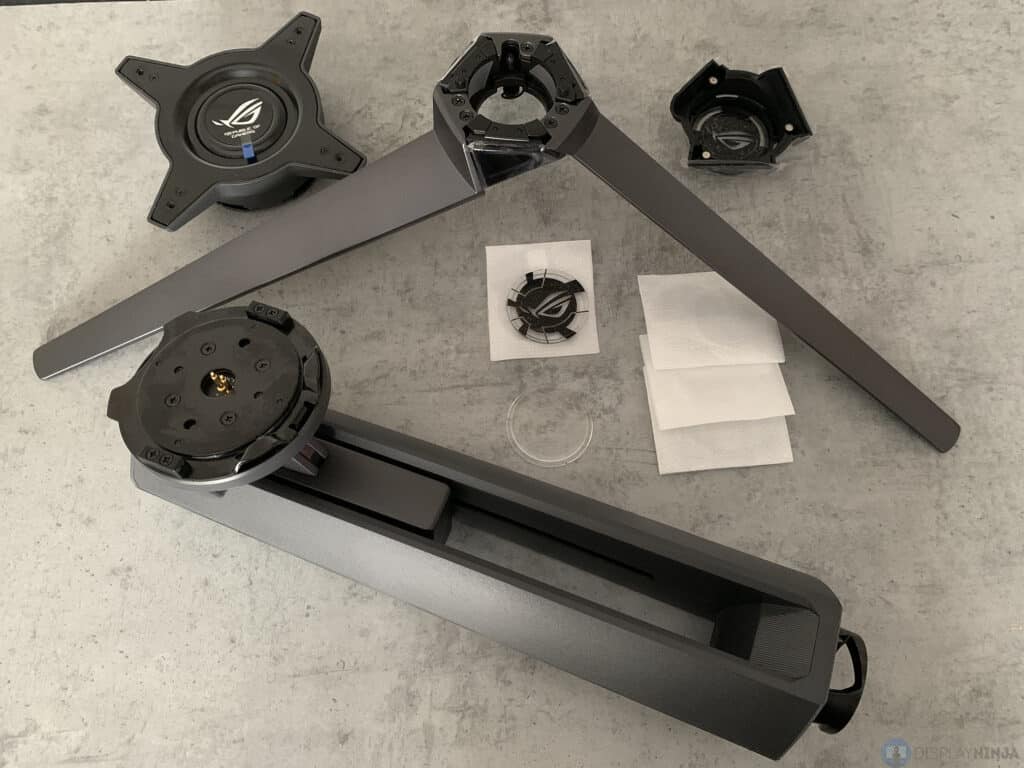 ASUS ROG Swift PG27AQDM Design