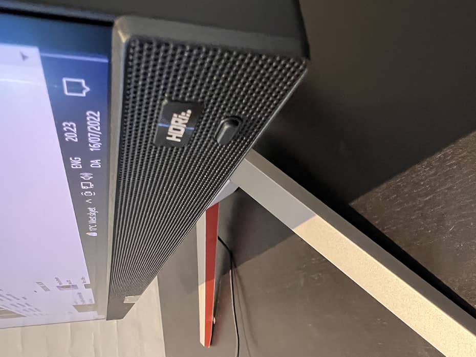 BenQ EX3210U Close up