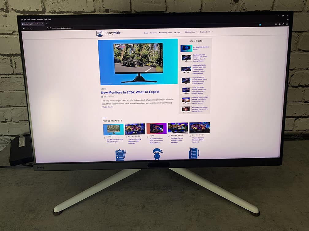BenQ EX321UX DisplayNinja Review