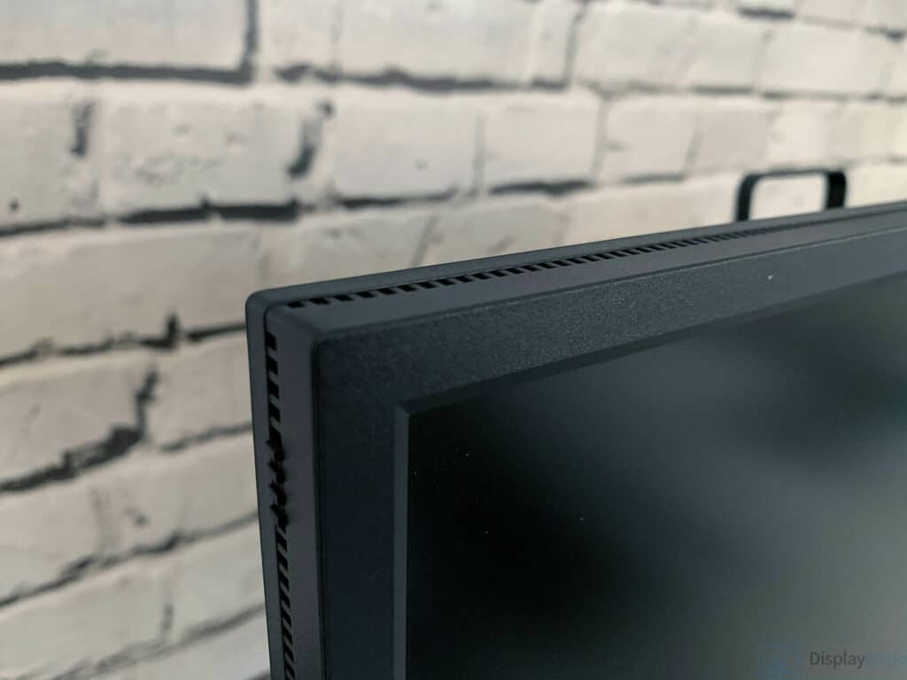 BenQ XL2566K Bezels