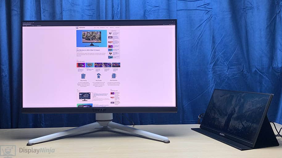 DisplayNinja Screen Size Comparison 32 inch Monitor