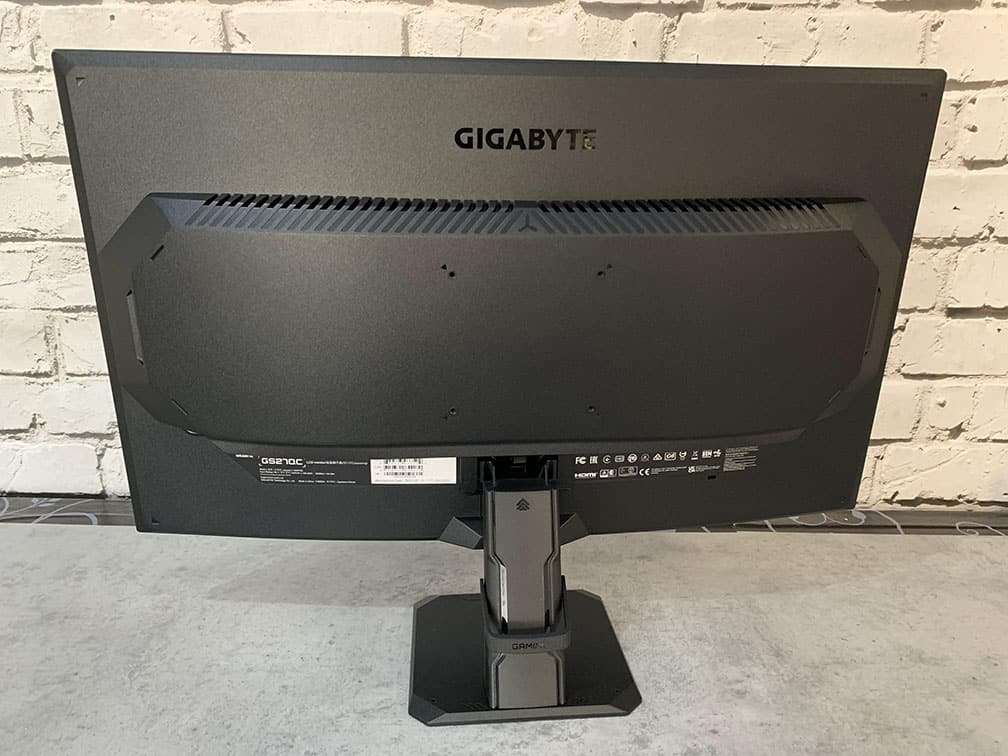Gigabyte GS27QC Rear