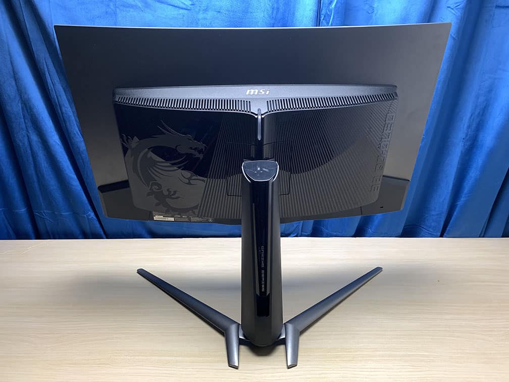 MSI MPG 321CURX Rear View