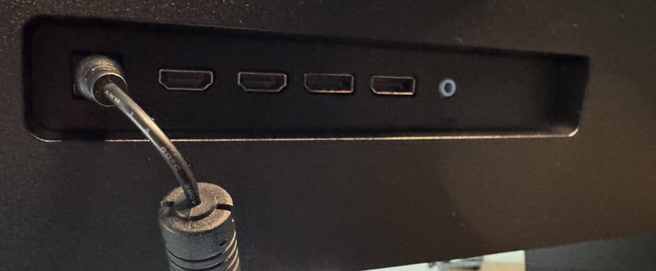 Titan Army P32A2S2 Connectors